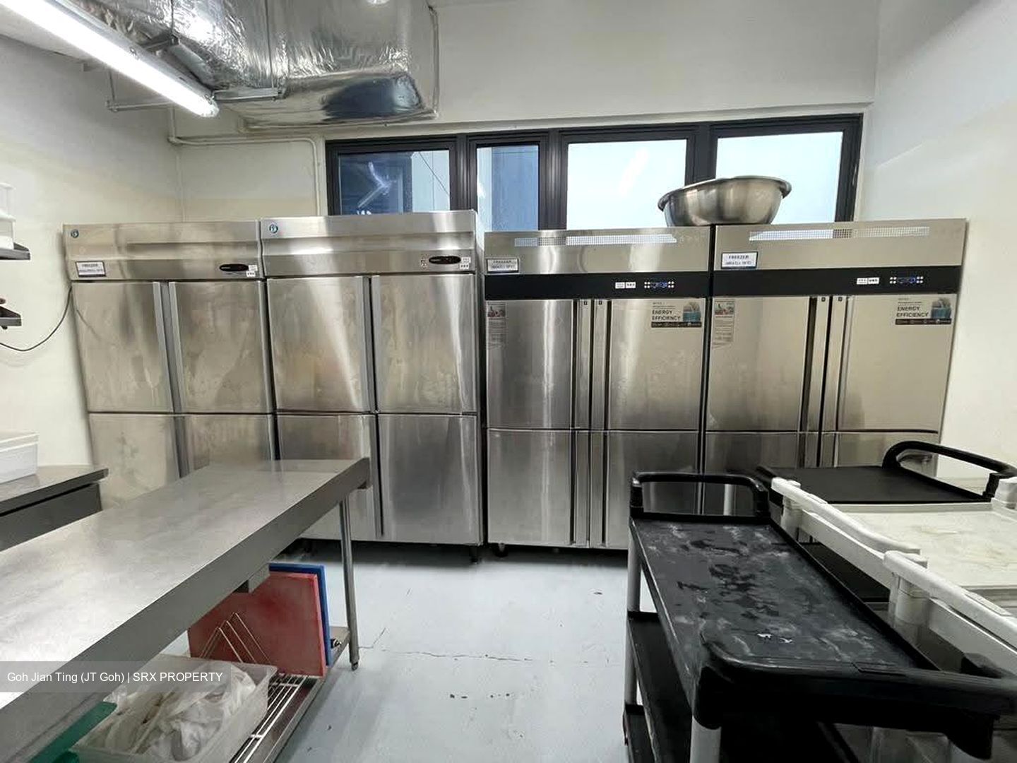 Harper Kitchen (D13), Factory #618129571